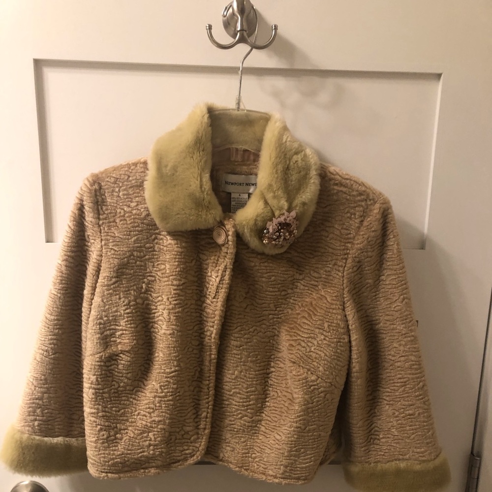 Faux curly astrakhan cropped jacket sz S